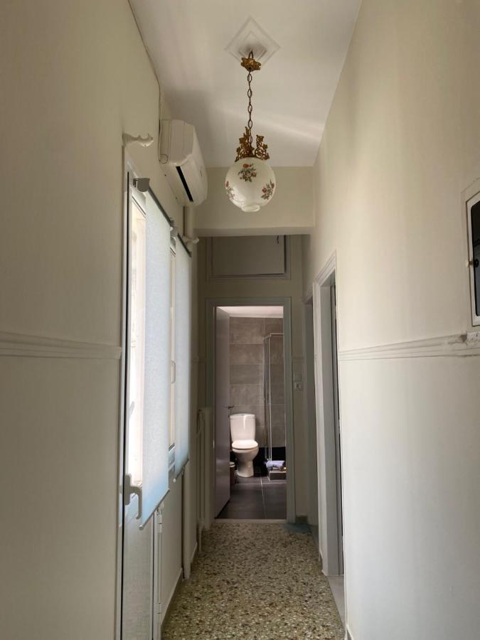 Darsiss - Agrinio Museum Apartment Екстер'єр фото