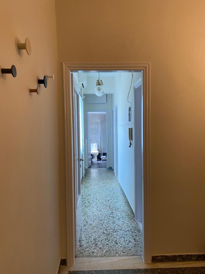 Darsiss - Agrinio Museum Apartment Екстер'єр фото